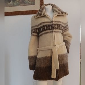 Icewool Women's Sweater Size M